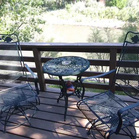 Lark Landing-3